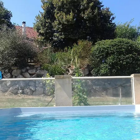 Holiday home Lou Raspaillou *