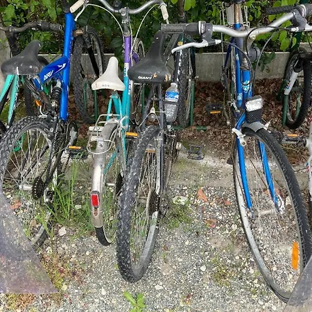 別荘 Lou Raspaillou